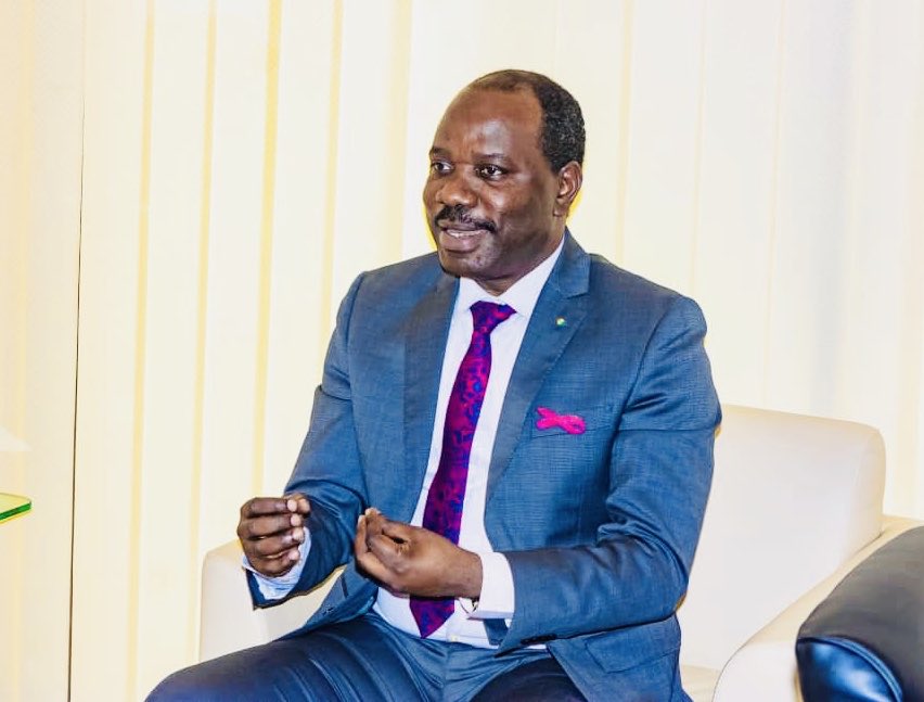 Le ministre, Hugues Mbadinga Madiya.