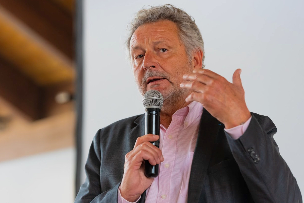 Le président AfricaLink, Yves Delafon.