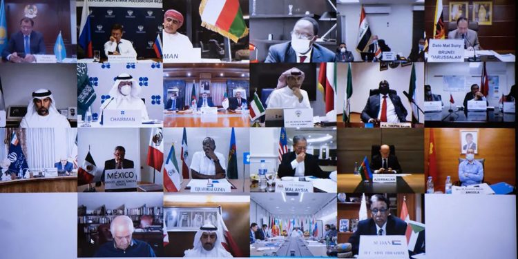 Les treize pays de l'Opep et leurs dix alliés menés par la Russie se réunissent en visioconférence ce jeudi. (Magda Gibelli/SIPA).