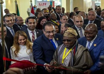 Le chef Olusegun Obasanjo, donnant le coup d’envoi de la 1ère édition de la Foire commerciale intra-africaine (IATF-2018).