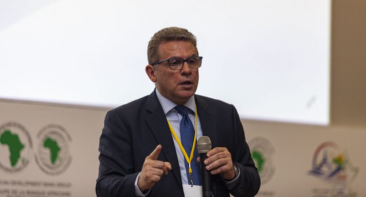 Le vice-président en charge du développement régional à la Banque africaine de développement, Khaled Sherif.