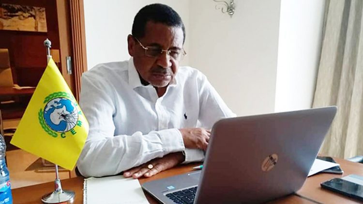 Le président de la Commission CEMAC, le Pr. Daniel Ona Ondo.