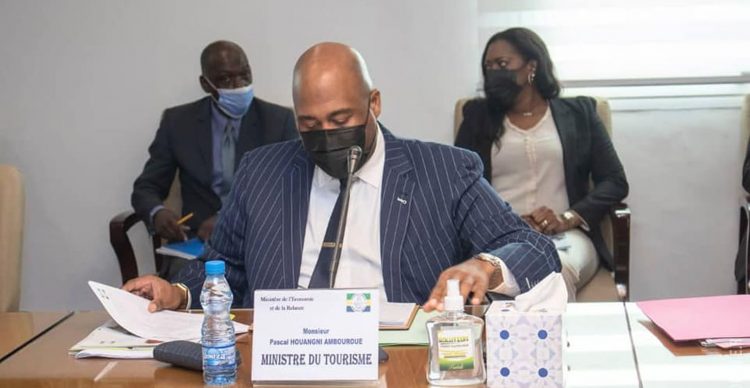 Le ministre du Tourisme, Pascal Houangni Ambouroue.