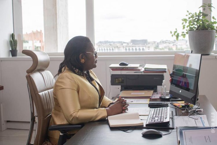 Le ministre de l’Economie et de la Relance, Nicole Jeanine Lydie ROBOTY épse. Mbou.