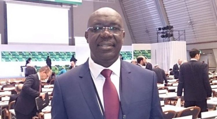 Le Pr Daniel Franck Idiata.