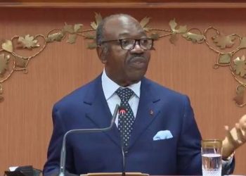 Le président de la République gabonaise, Ali Bongo Ondimba devant le Parlement réuni en congrès.