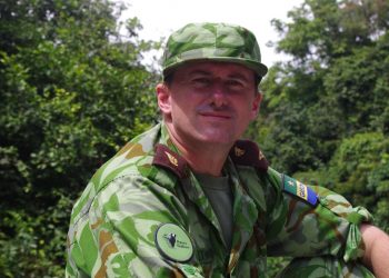 Professeur Lee White, le ministre gabonais de la Forêt, de la Mer, de l'Environnement, chargé du Plan climat.