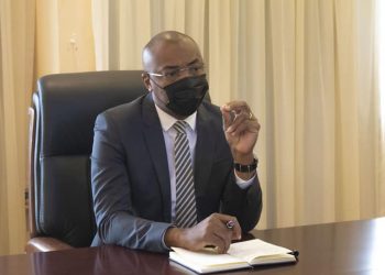 Le ministre de la Santé, Dr. Guy Patrick Obiang Ndong.