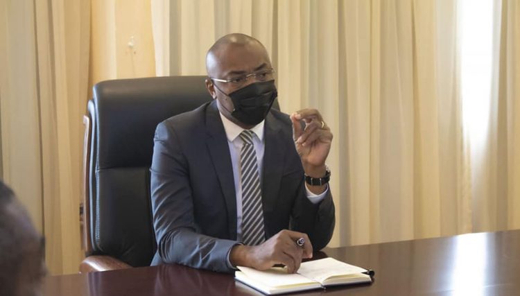 Le ministre de la Santé, Dr. Guy Patrick Obiang Ndong.