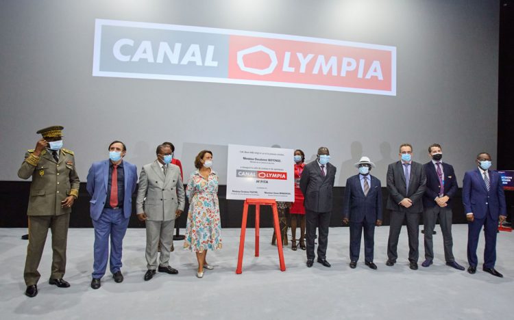 La photo de famille au terme de la cérémonie. DR.