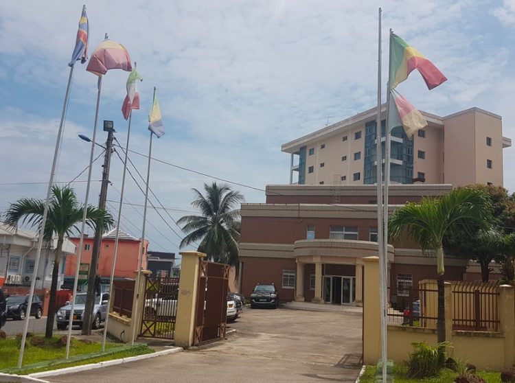 Le siège de la Cosumaf à Libreville (Gabon)