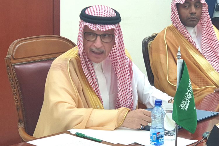 Ahmed bin Abdu – Aziz kattan, conseiller à la Cour royale.