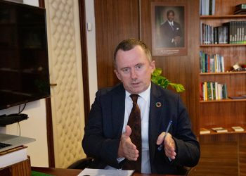 Le ministre gabonais des Eaux et Forêts, Pr. Lee White.