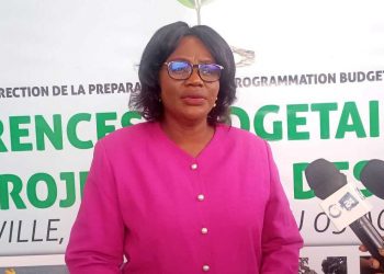 La ministre du Budget et des Comptes publics, Edith Ekiri Monombi épse Oyouomi.