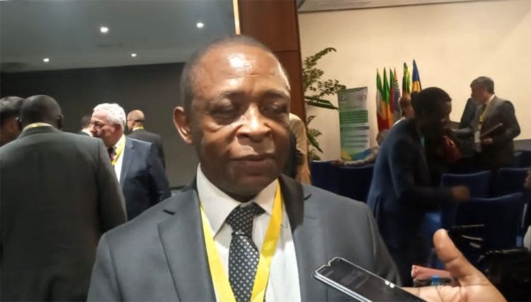 Le Pr. Gabriel Zomo Yebe.