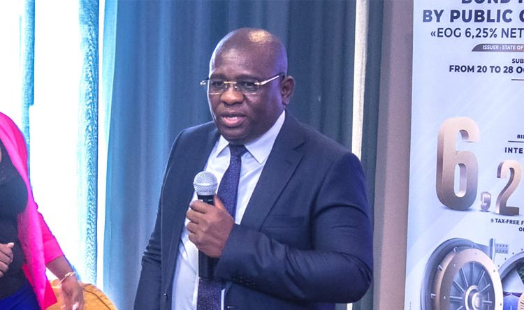 Le Directeur général de la dette, Fernand Ngoussi Mayangah