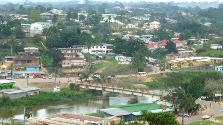 Une vue de la ville de Koulamoutou