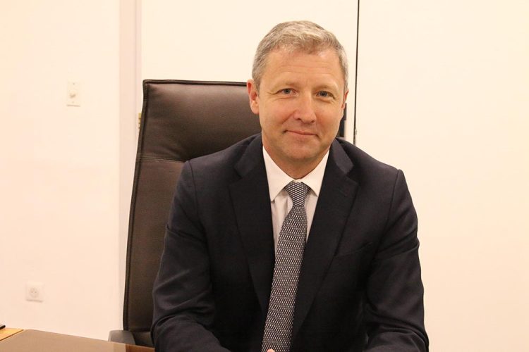 John Hamilton, PDG de Panoro