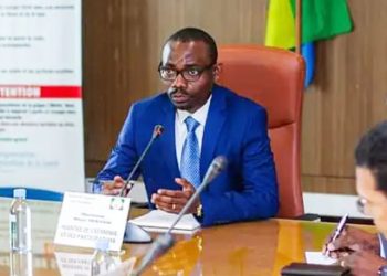 Le ministre de l’Economie et des Participations, Mays Mouissi