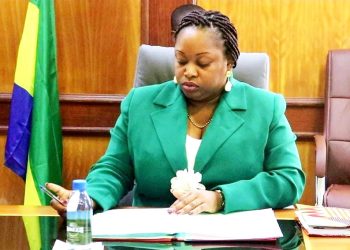 La ministre d’État en charge de l’Éducation nationale et de l’Instruction civique, Camélia Ntoutoume-Leclerq,