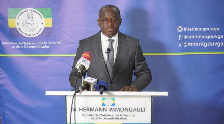 Le ministre de de l’Intérieur, de la Sécurité et de la Décentralisation, Hermann IMMONGAULT.