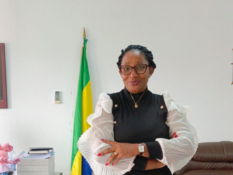 La déléguée spéciale de la commune de Makokou, Rita Estelle Milagolo