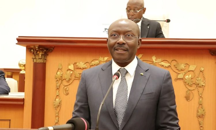 Le ministre d’Etat, en charge de l’Economie et des Finances, Henri Claude OYIMA