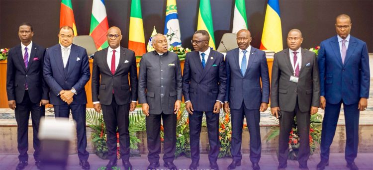 Les ministres de l'UEAC.