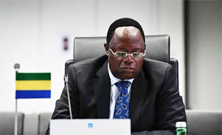 Le gouverneur Magloire Menié Akoué