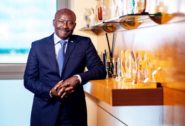 Henri-Claude OYIMA, Président Directeur Général du GROUPE BGFIBank